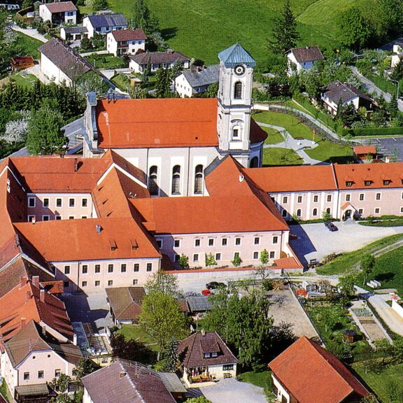 Kloster Asbach aussen