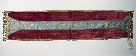 D128213