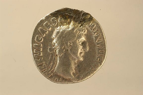 D25628