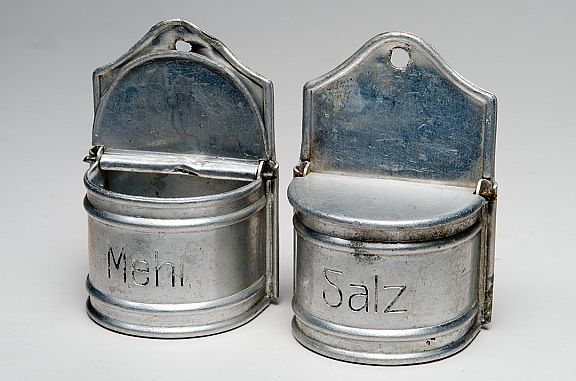 D96776