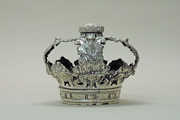 D80673