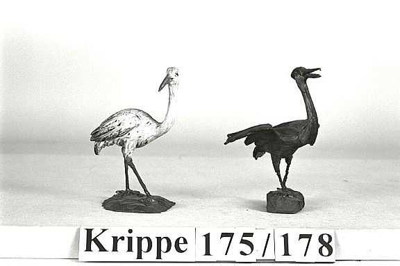 D8190
