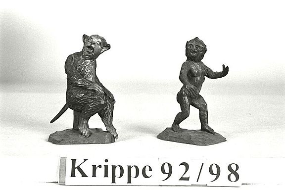 D8212