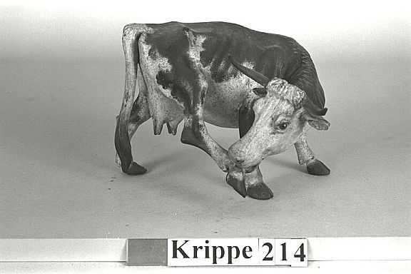 D8472