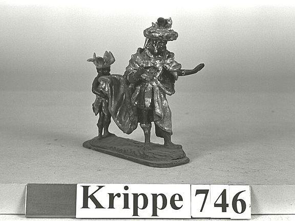 D8813