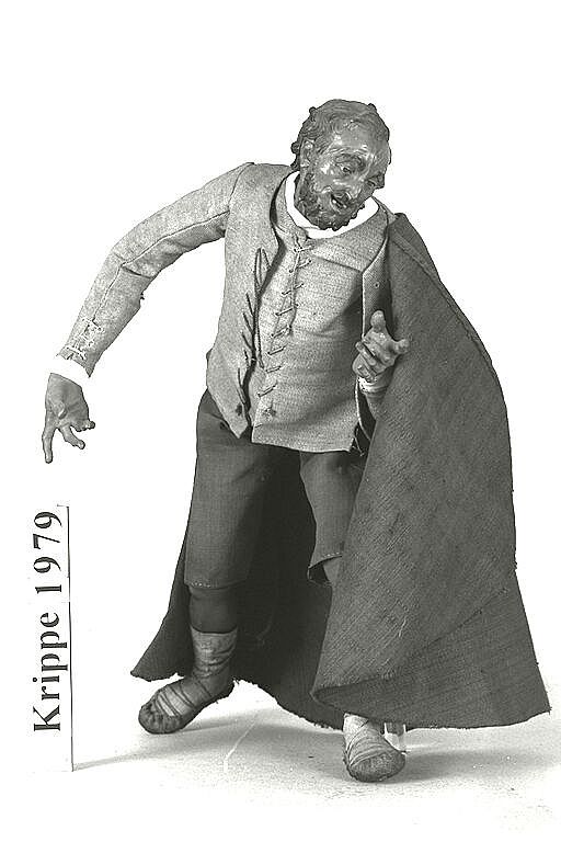 D7050