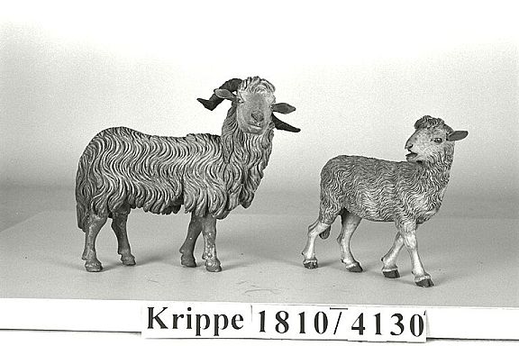 D8330