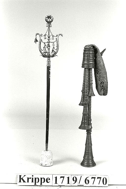 D8353