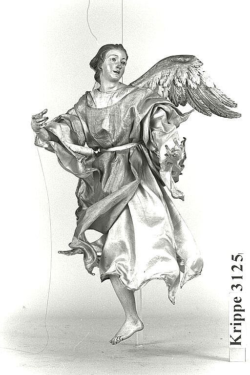 D7232