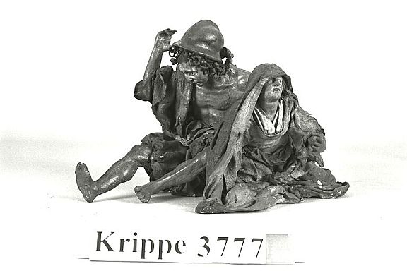 D7932