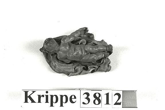 D7963