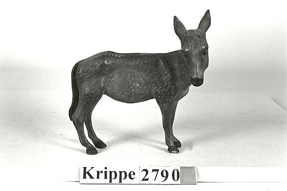 D8057