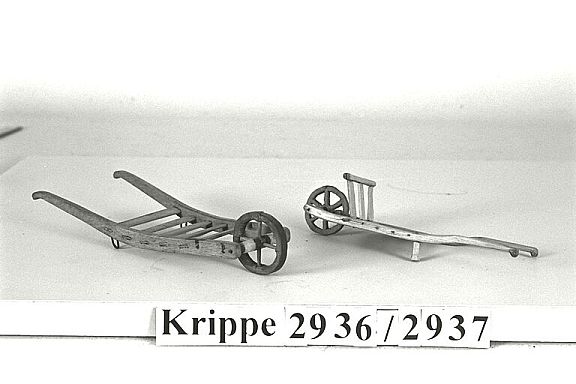 D8246
