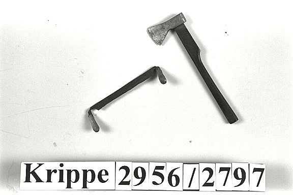 D8268