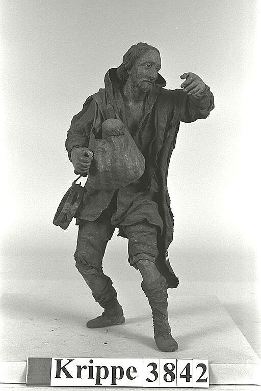 D8651