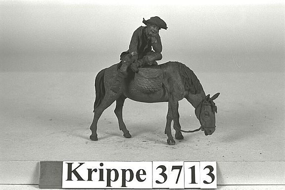 D8720