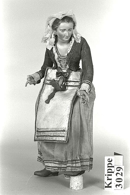 D8916