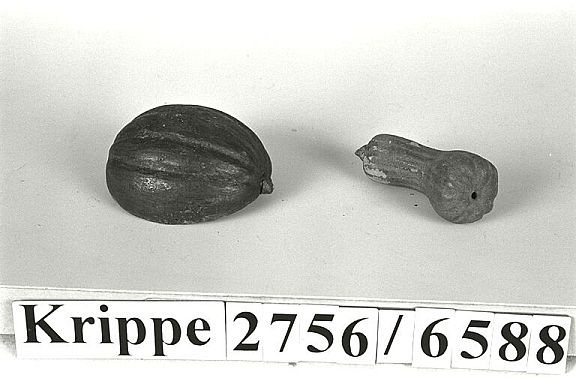 D8960