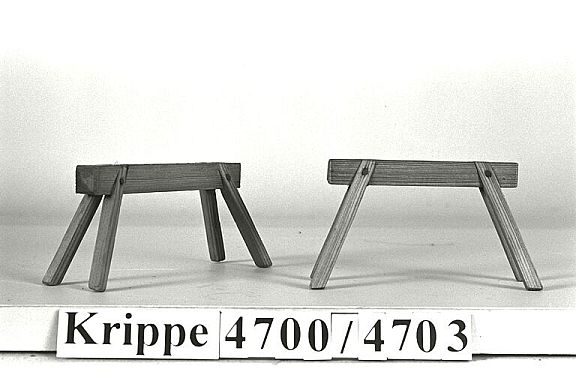 D8241
