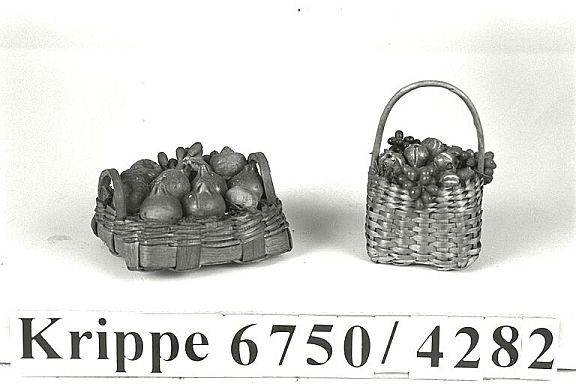 D9047