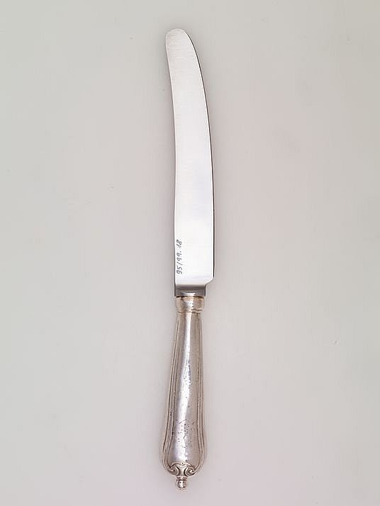 D88492