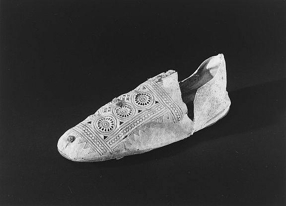 D202381