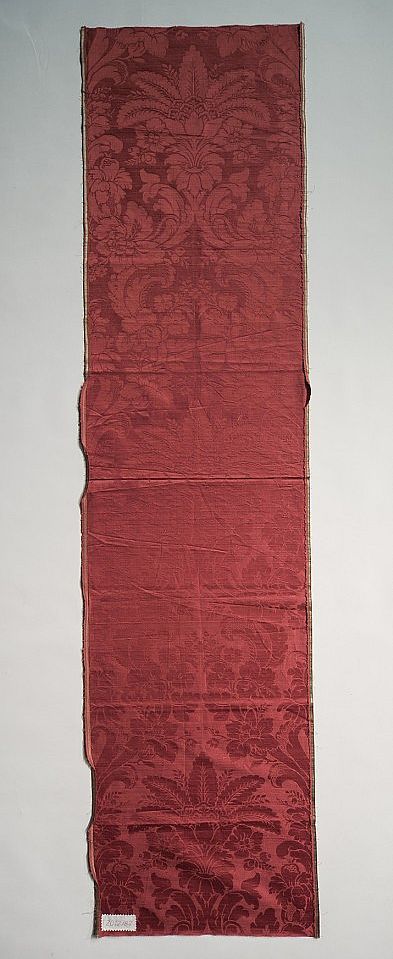 D128326