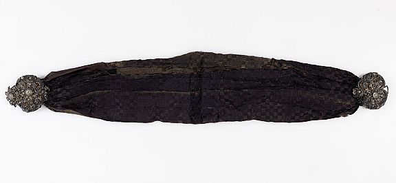 D166281