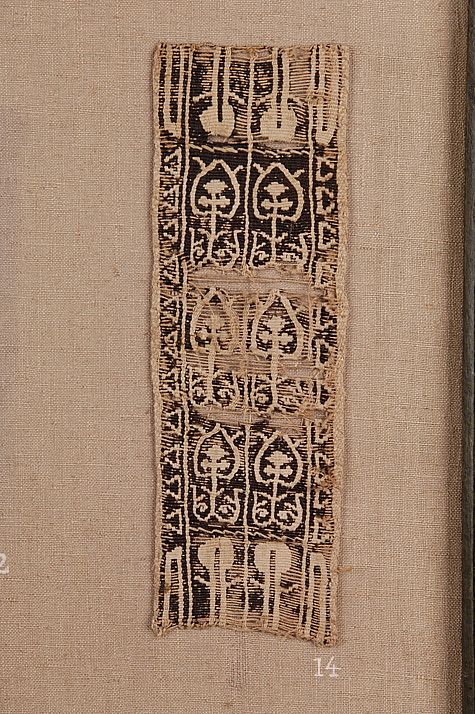 D74111
