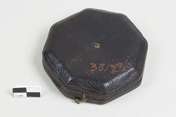 D164391