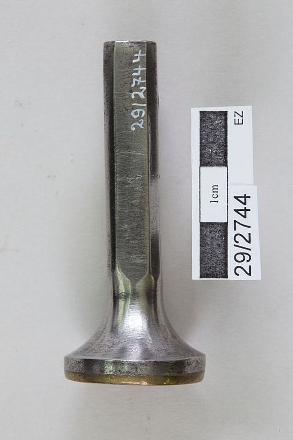 D225391