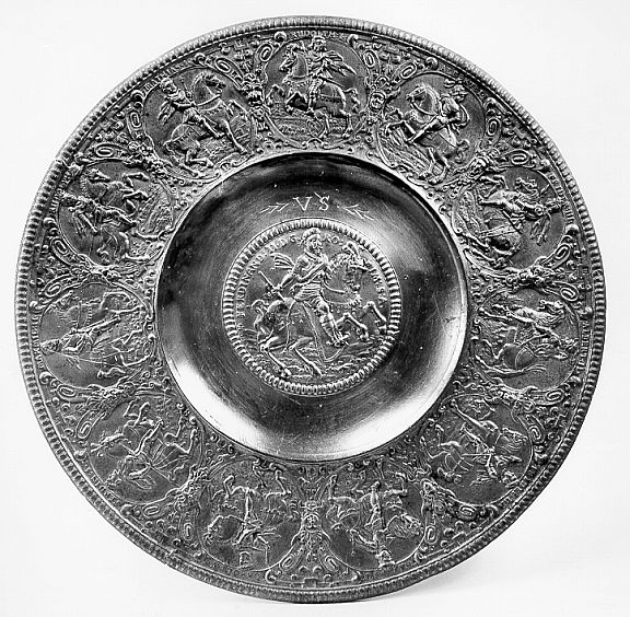 D2933
