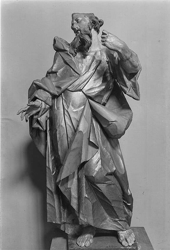 D224352