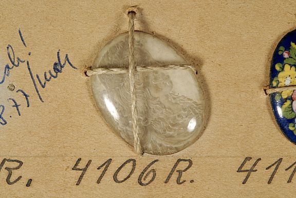 D51898