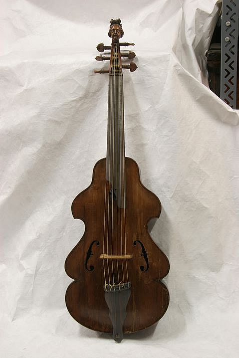 D82927