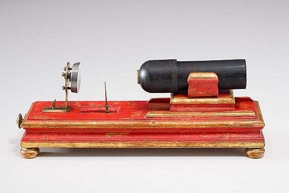 D192136