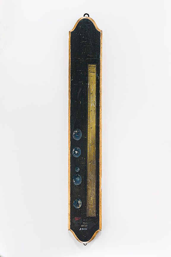 D183987