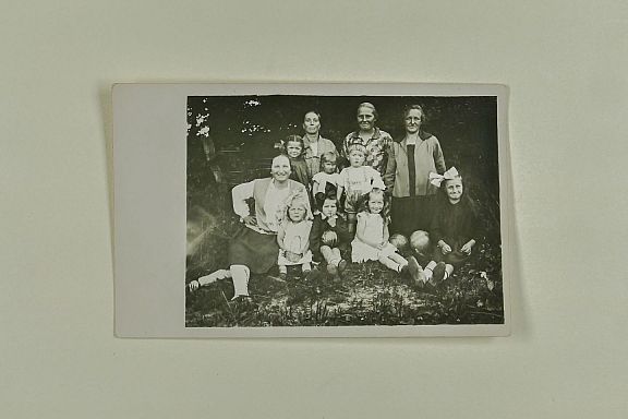 D204142