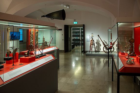 Wissensdurst Blick in die Ausstellung4 c BNM